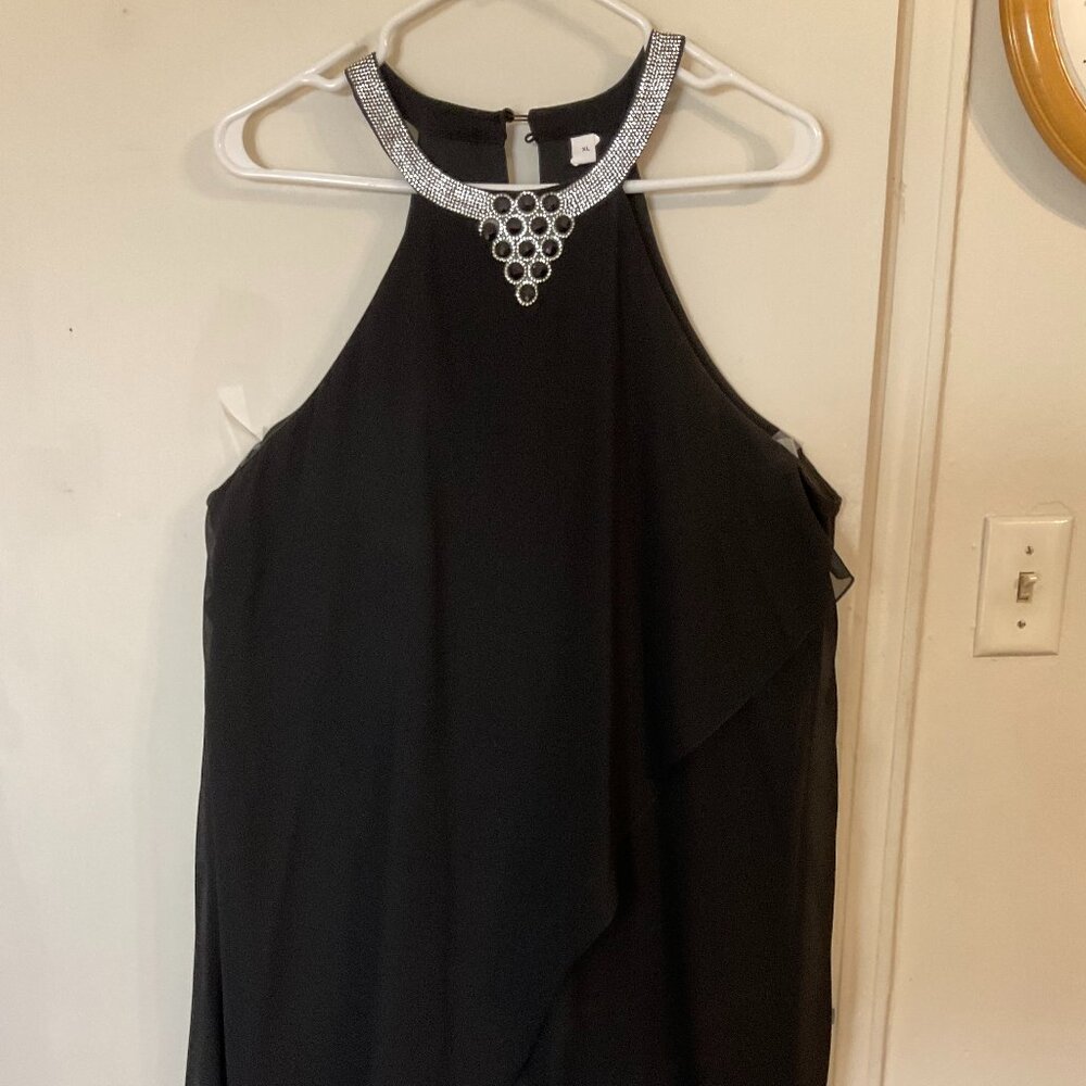Ladie's Cocktail Dress with Jewel Embellishment Size XL